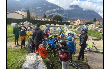 comment s’inscrire au club?